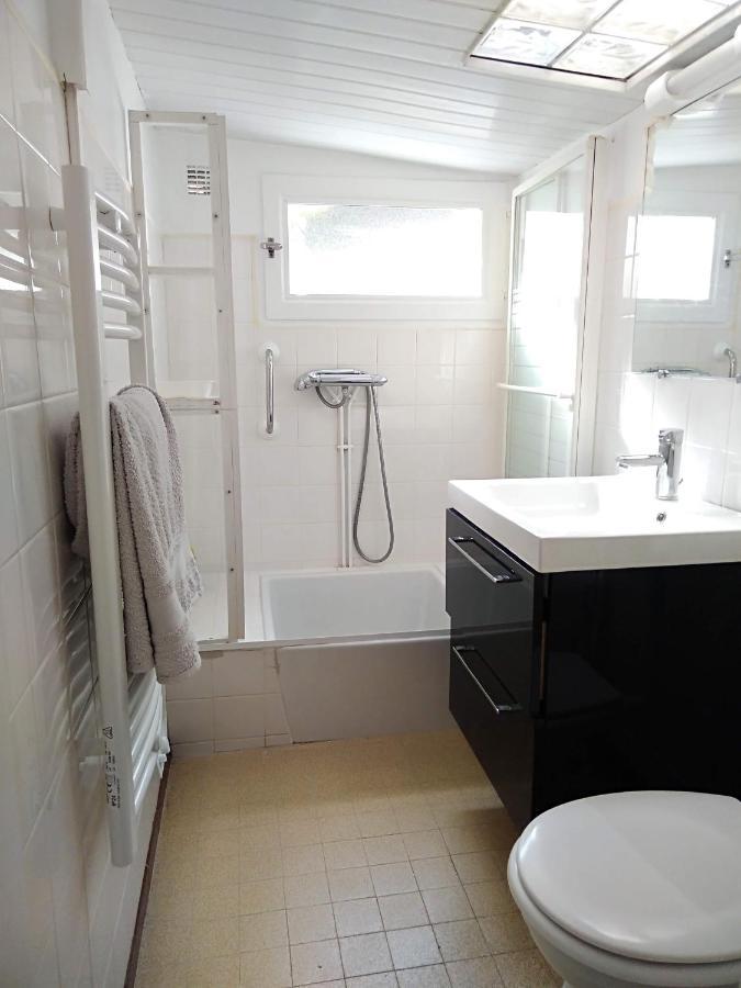 Maison Boisvinet Saint-Gilles-Croix-De-Vie, 4-5 P, Belle Cour Interieure, 200M Plage Екстериор снимка