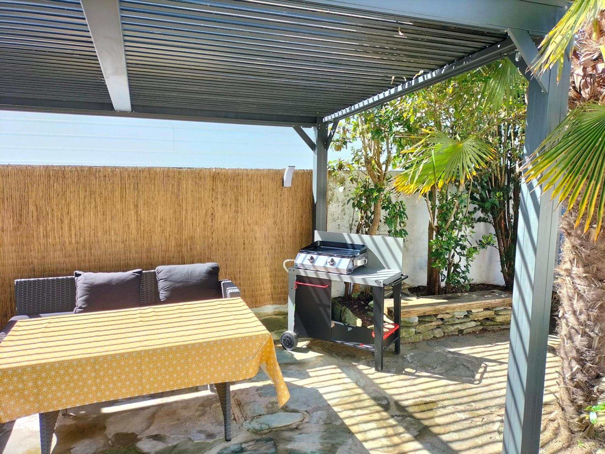 Maison Boisvinet Saint-Gilles-Croix-De-Vie, 4-5 P, Belle Cour Interieure, 200M Plage Екстериор снимка